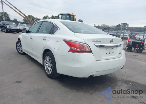 2014 Nissan Altima 2.5/2.5 S/2.5 Sl/2.5 Sv z USA, uszkodzony, nr VIN 1N4AL3AP6EN354162